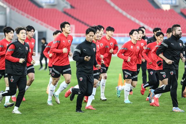 东京FC成功晋级，夺得亚冠资格(东京fc成功晋级,夺得亚冠资格的球员)